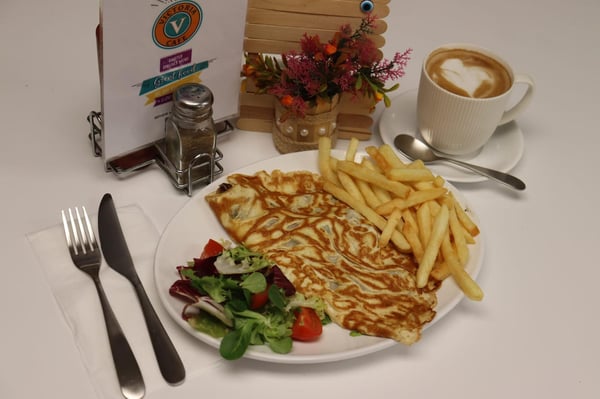 Fresh Omelette with Chips